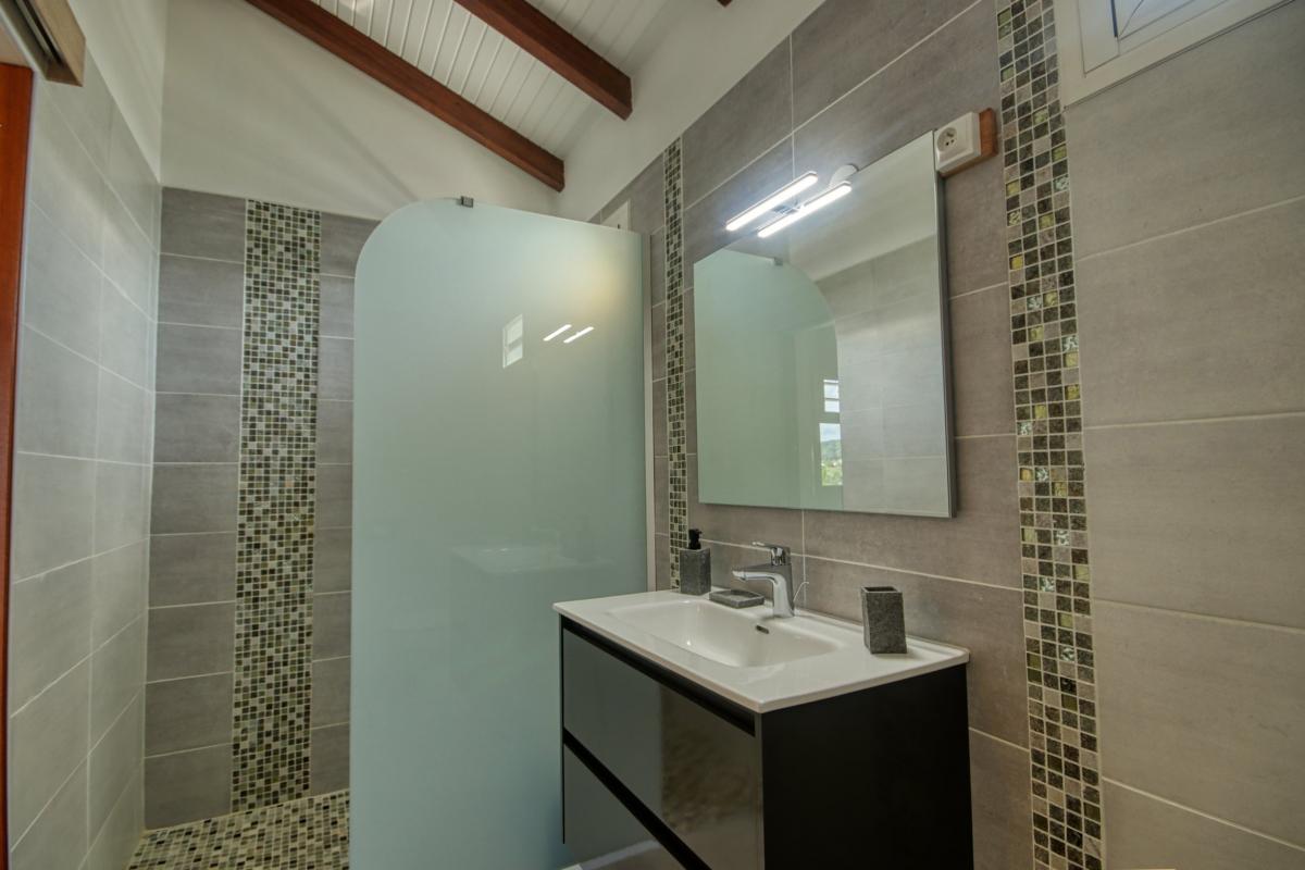 Villa-luxe-Martinique - Salle douche ch 3